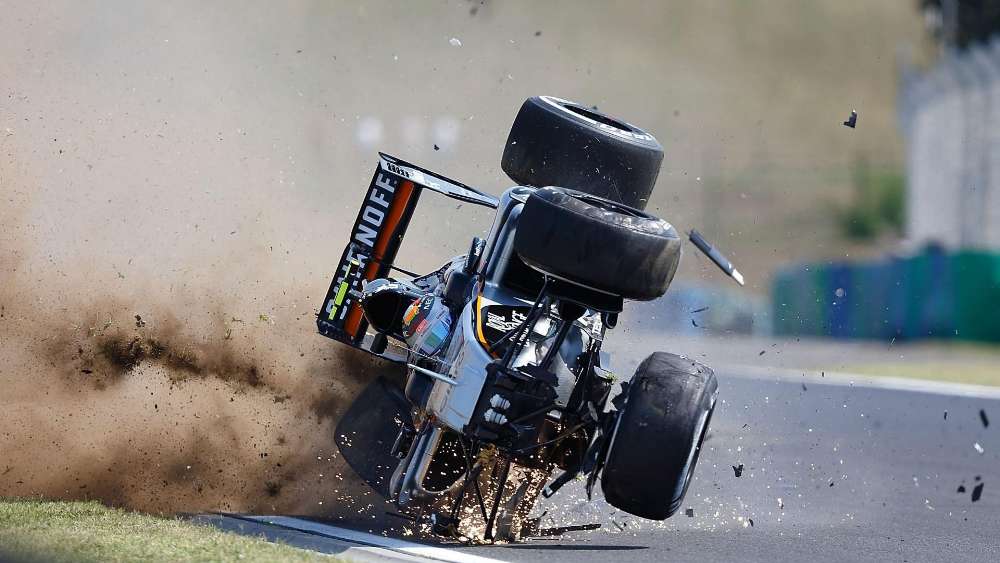 Intense Moment of Formula One Collision wallpaper