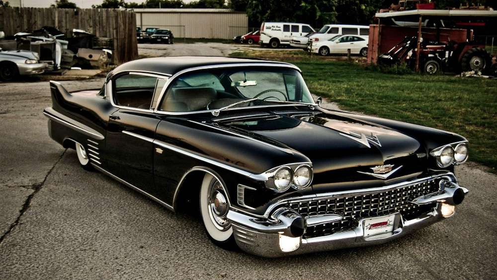 Classic Cadillac Elegance wallpaper