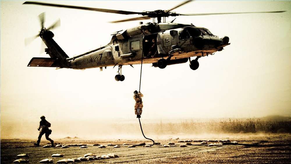 Military Helicopter Ropeline Extraction wallpaper
