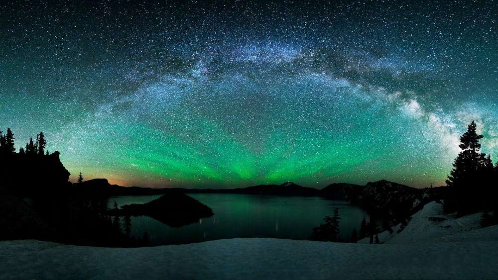 Dazzling Aurora Borealis and Starlit Sky wallpaper
