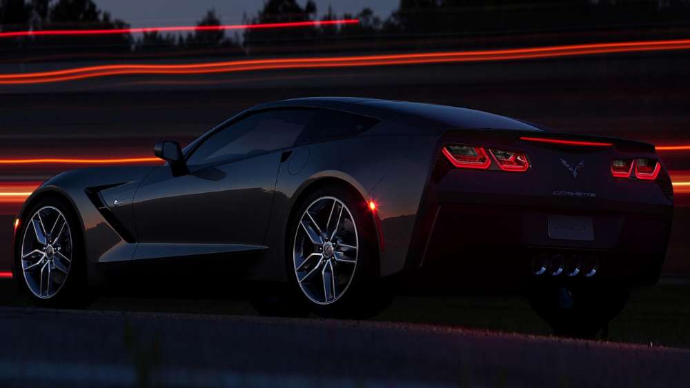 Sleek Corvette C7 Nighttime Prowess wallpaper
