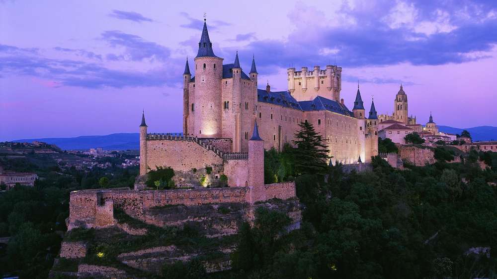 Majestic Twilight at Spanish Castle wallpaper