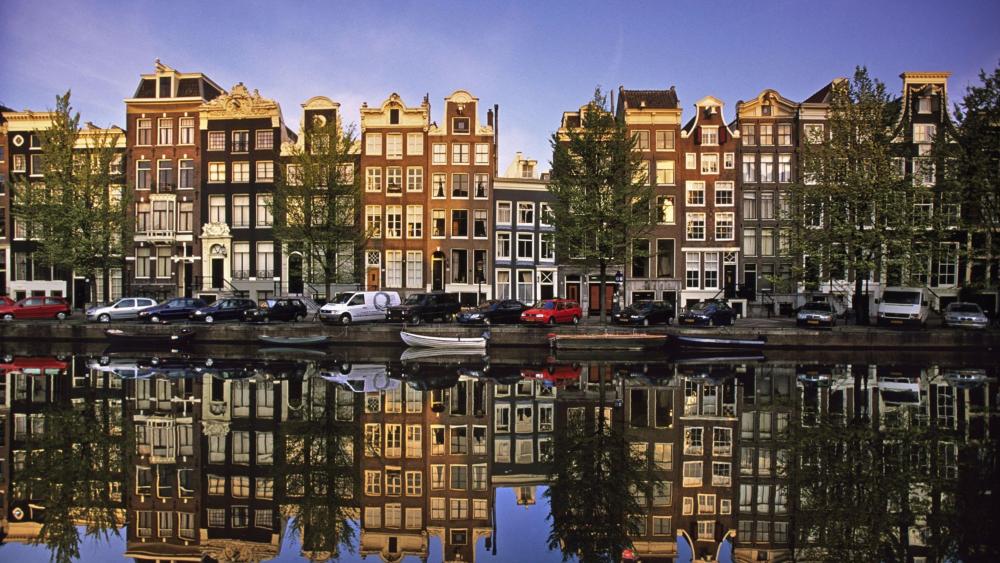 Amsterdam reflection wallpaper