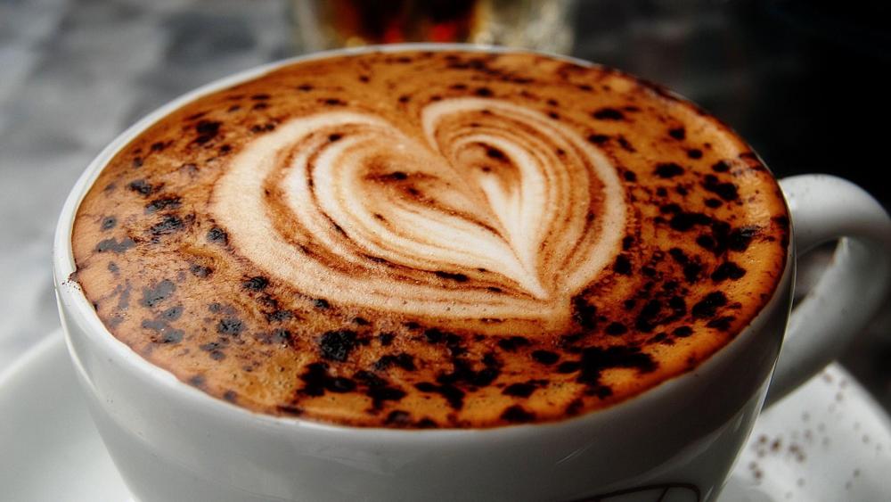 Perfect Heart Design on Frothy Cappuccino wallpaper