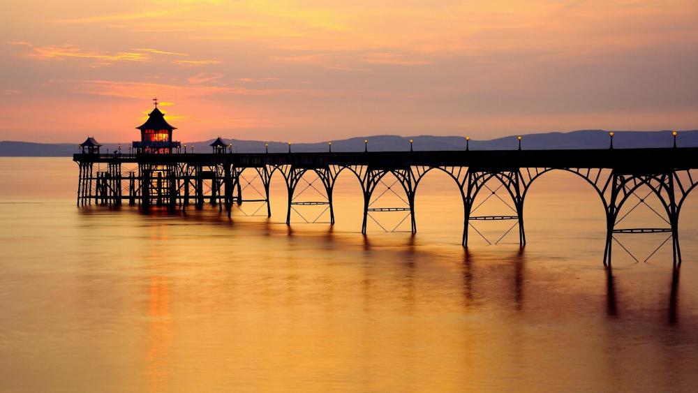 Clevedon Pier in the sunset, England wallpaper