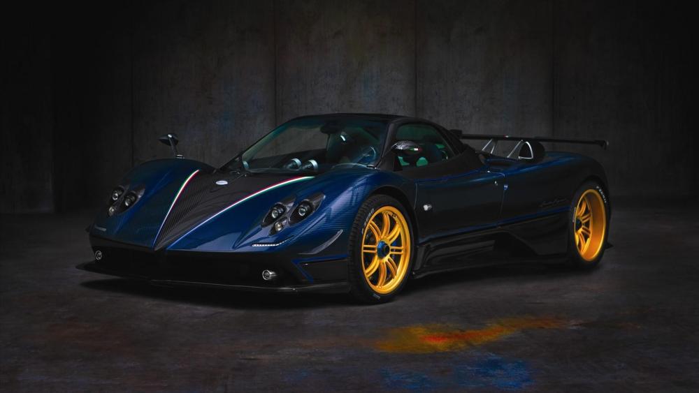 Pagani Zonda - Italian luxury supercar wallpaper