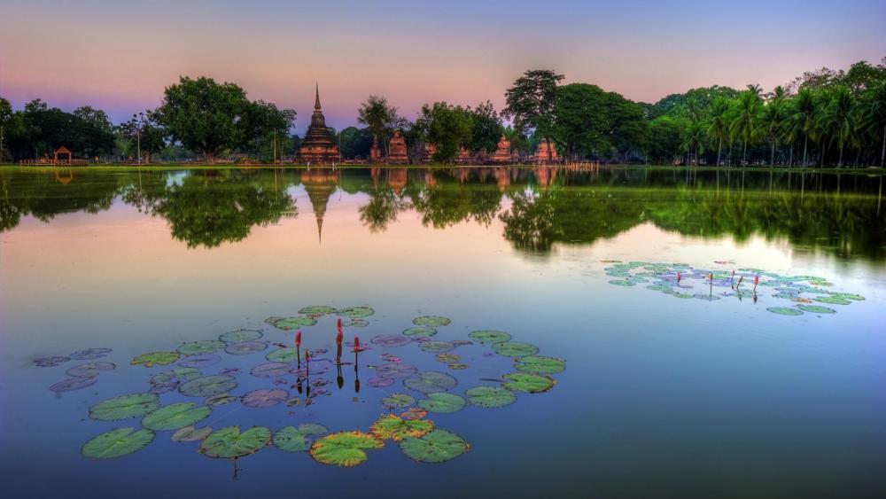 Sukhothai Historical Park, Sukhothai, Thailand wallpaper