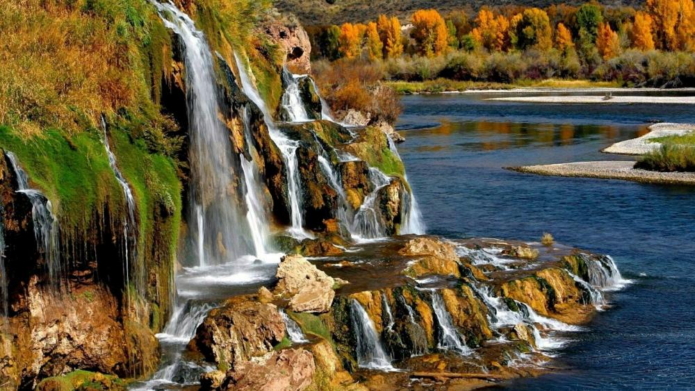 Fall Creek Falls - Idaho, US wallpaper