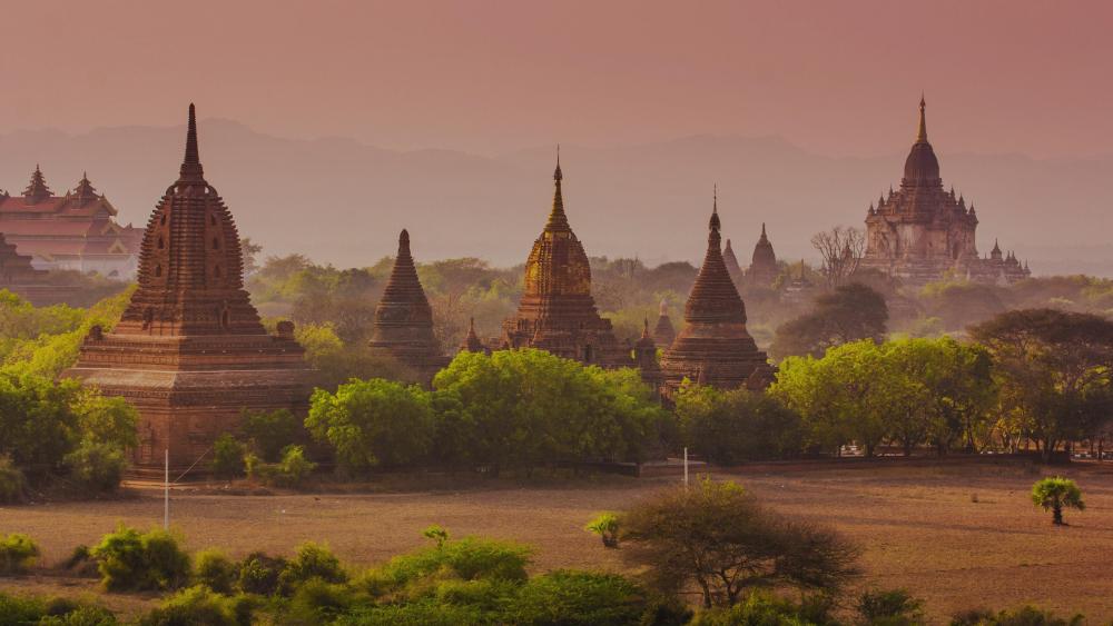 Temples of Bagan - Myanmar (Burma) wallpaper