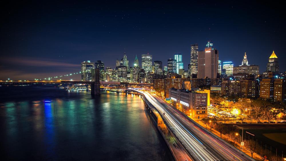 Brooklyn Bridge and the Lower Manhattan skyline at dusk, New York City wallpaper