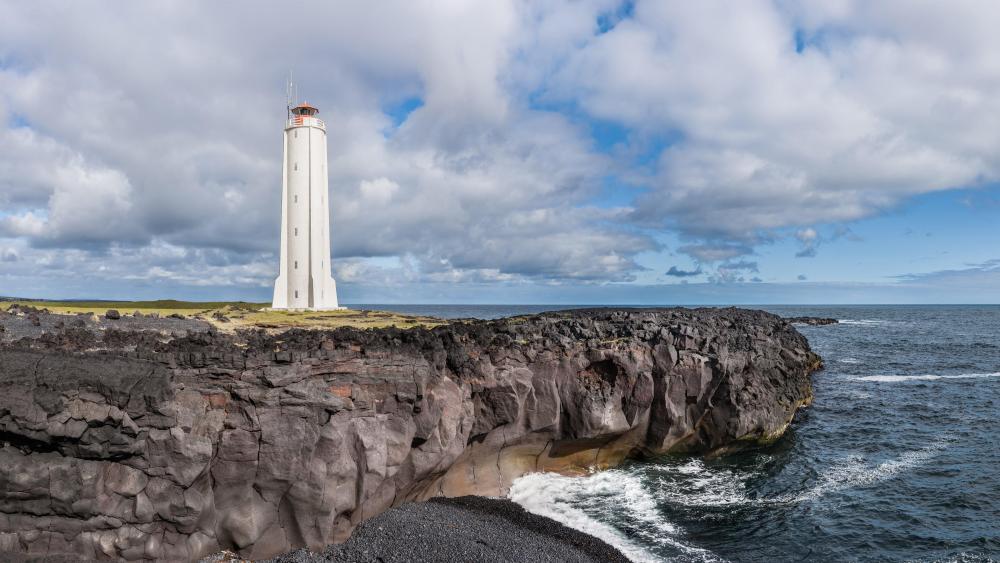 Malariff Lighthouse, Iceland wallpaper