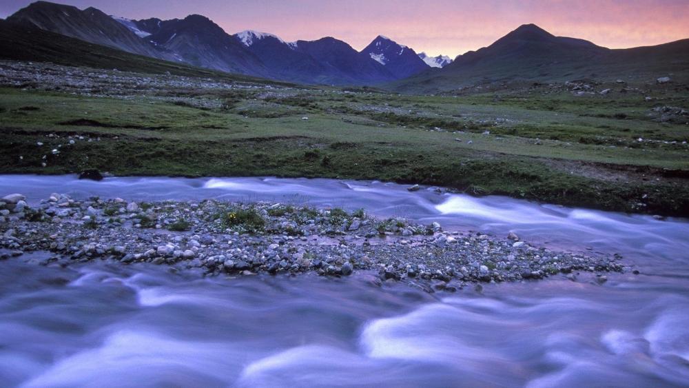 Glacial river in Altai Tavan Bogd National Park - Mongolia wallpaper