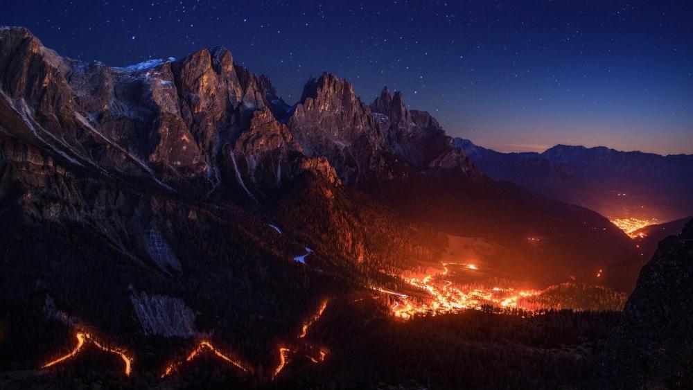 The lights of San Martino, Italy wallpaper