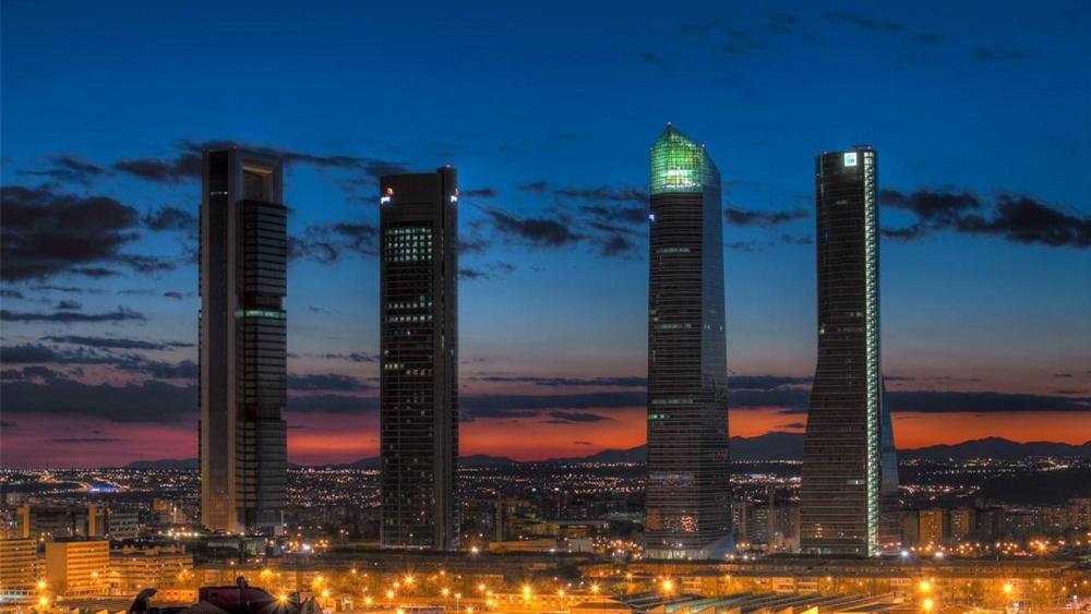 Four Towers Business Area - Madrid wallpaper