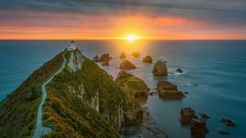 Nugget Point Lighthouse - New Zealand wallpaper