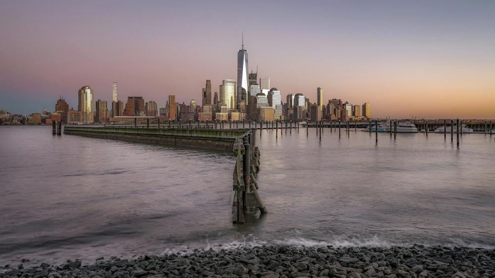 New York City skyline with One World Trade Center wallpaper