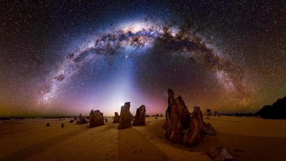 Milky Way over The Pinnacles desert, Nambung National Park, Australia wallpaper