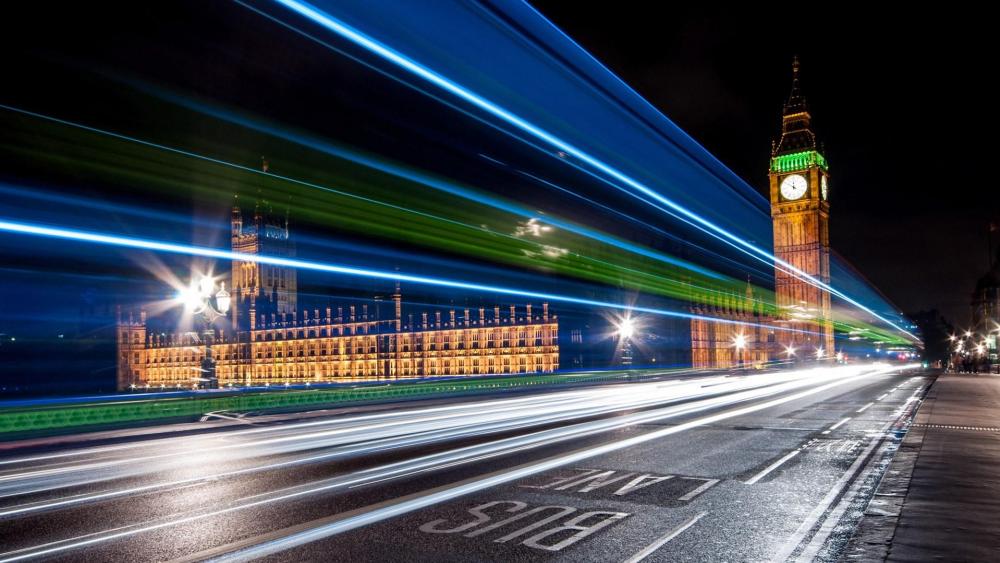 Westminster Bridge light trails- London wallpaper