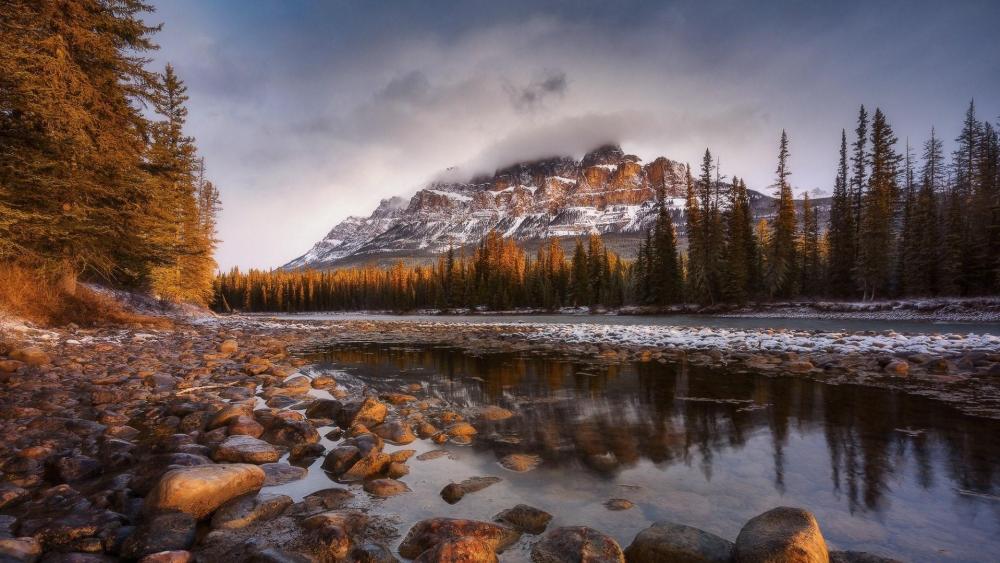 Bow River and Castle Mountain wallpaper