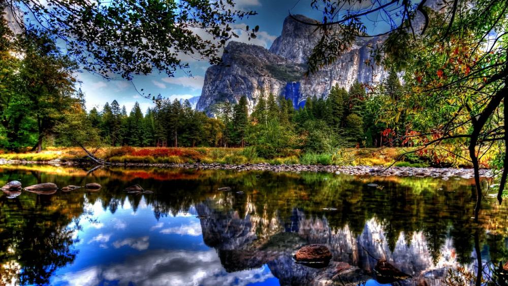 Merced River Yosemite reflection wallpaper