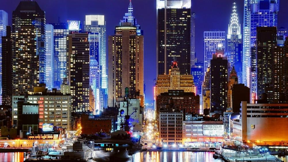 View of New York at night wallpaper