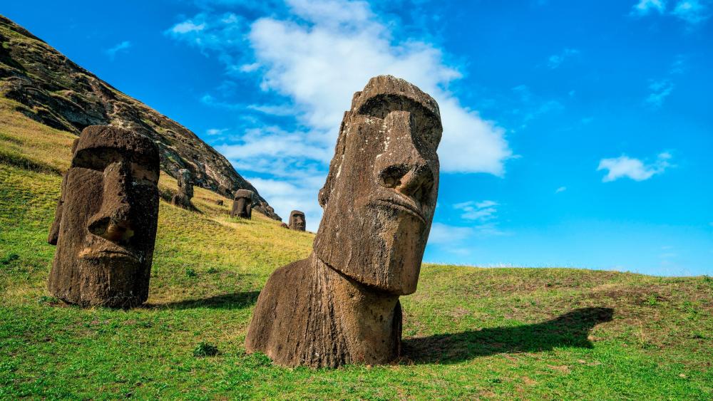 Rapa Nui Easter Island wallpaper