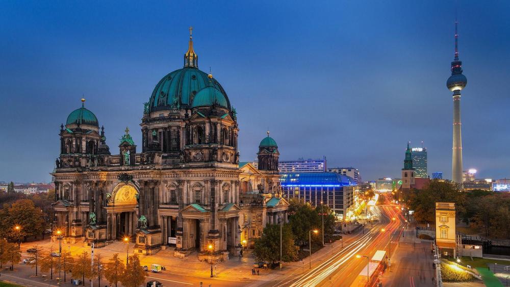Berlin Cathedral & Fernsehturm (Television Tower) wallpaper