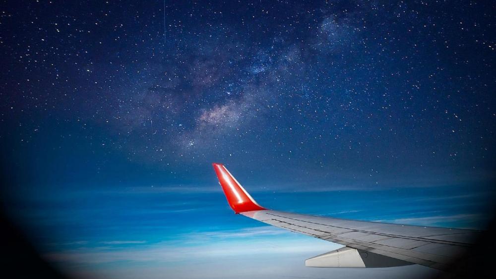 The Milky way on the Wing wallpaper