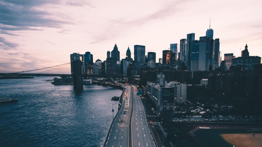 New York skyscrapers and Brooklyn Bridge wallpaper
