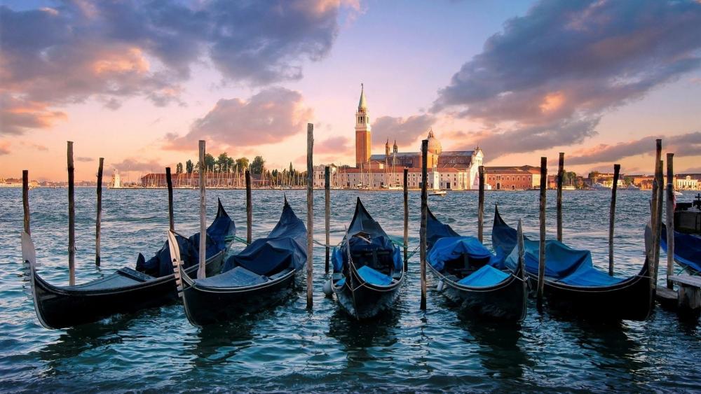 Gondolas in Venice wallpaper
