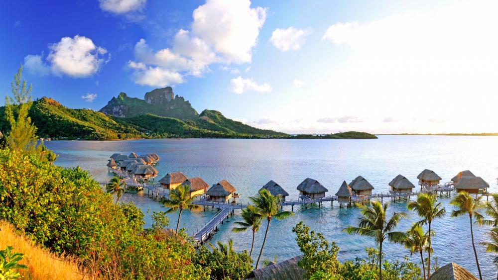Overwater bungalows in Bora Bora wallpaper