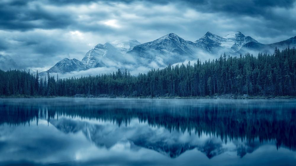 Cloudy mountains reflection wallpaper