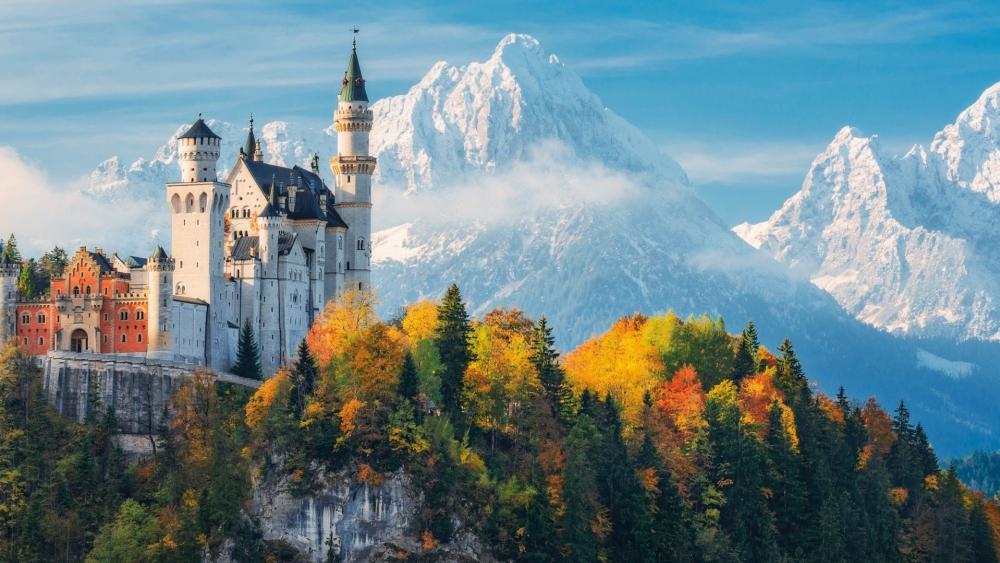 Neuschwanstein Castle wallpaper