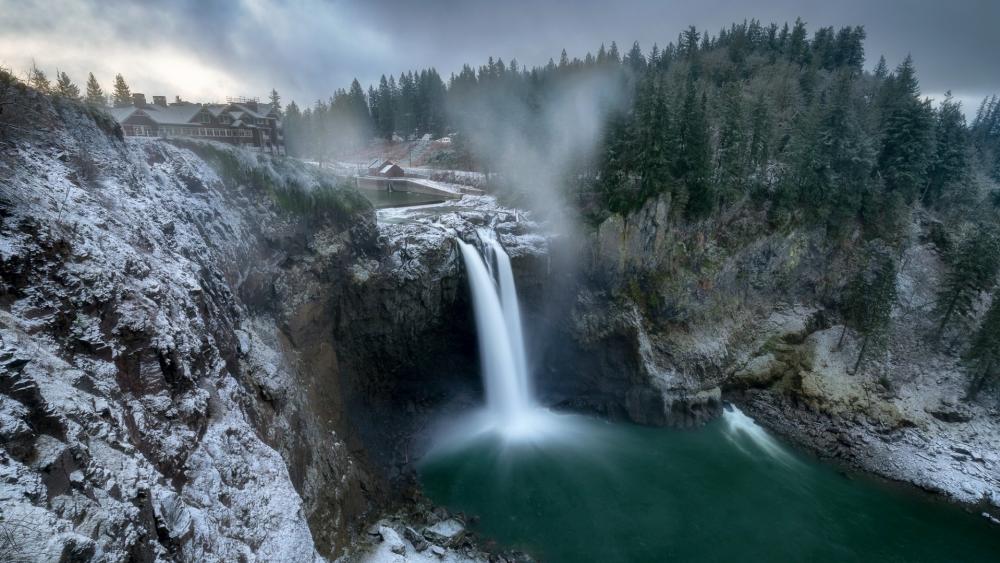 Snoqualmie Falls in wintertime (Washington) wallpaper