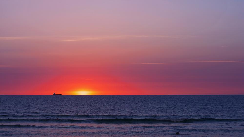 Ship in the horizon wallpaper