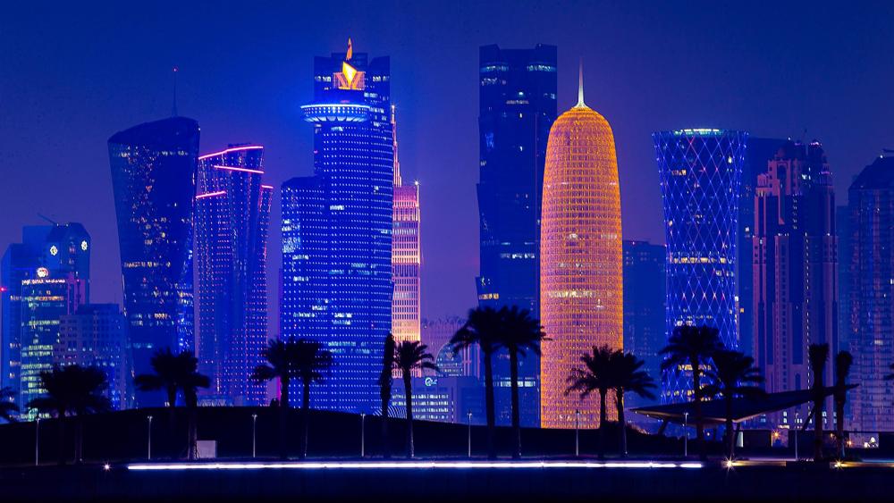 Doha at dusk wallpaper