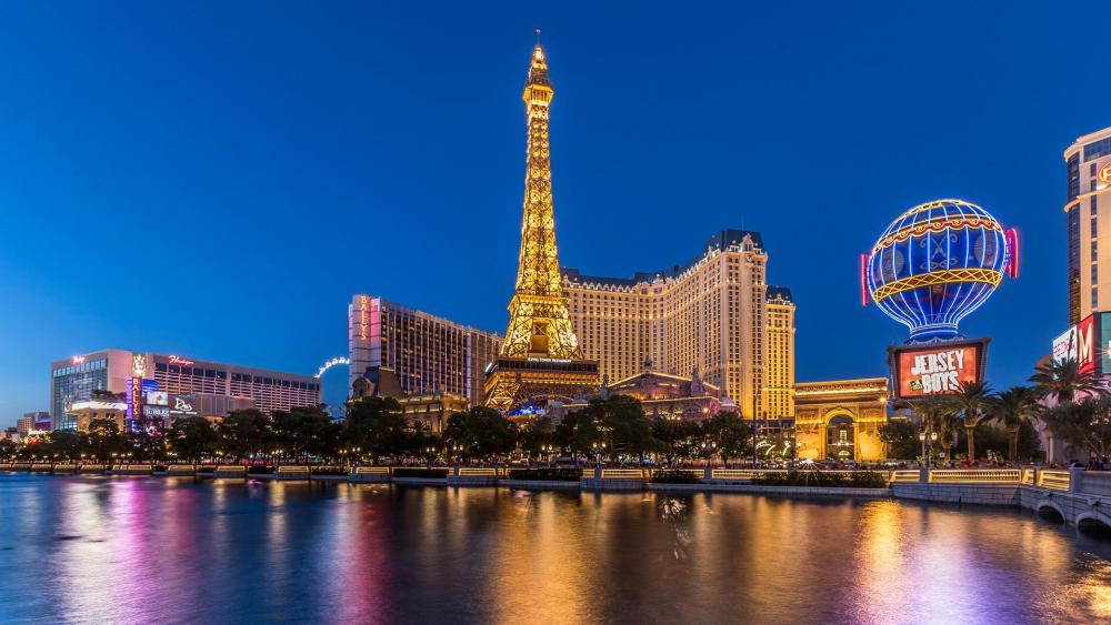 Paris Las Vegas Hotel & Casino wallpaper