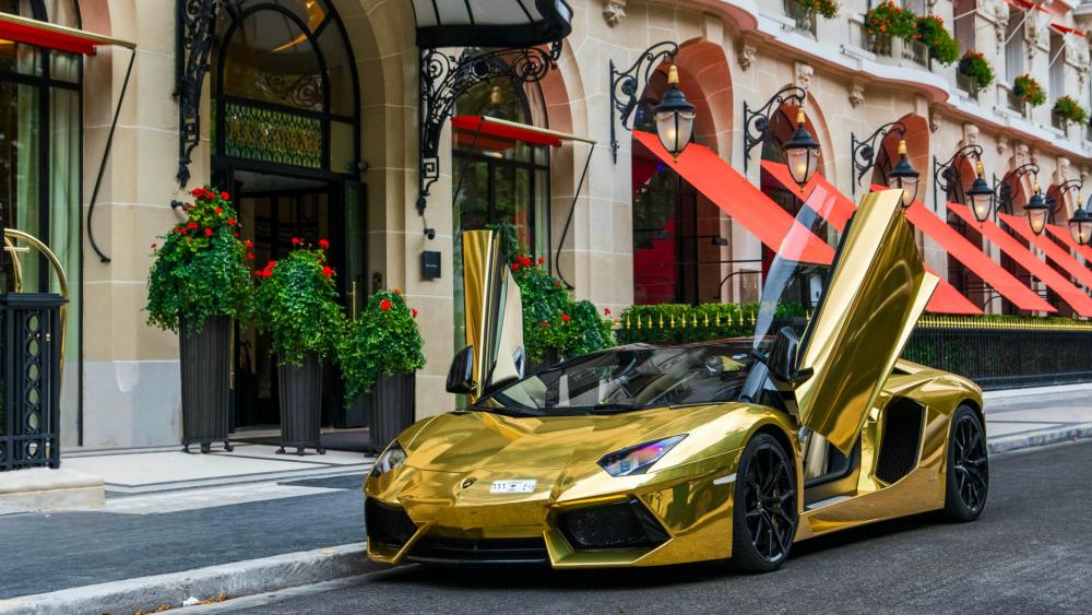 Golden Lamborghini Aventador wallpaper