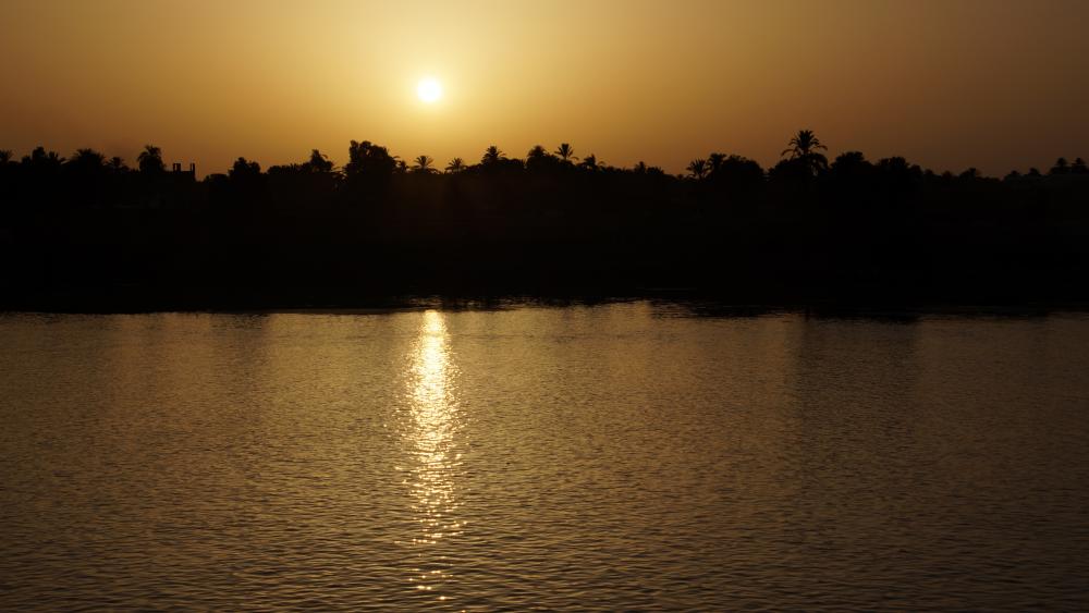 Sunset on the Nile wallpaper