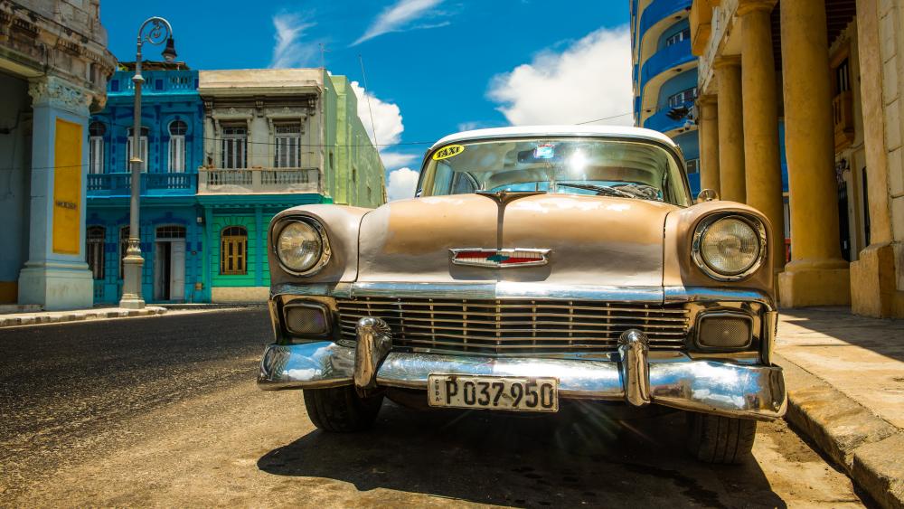Chevrolet Bel Air in Cuba wallpaper