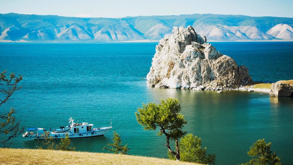 Olkhon Island on Baikal Lake wallpaper