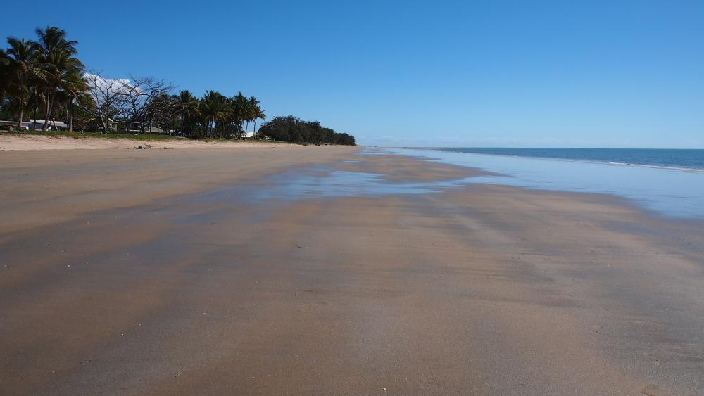 A broad view of a northern beach wallpaper