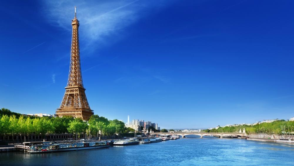 Eiffel Tower and Seine wallpaper