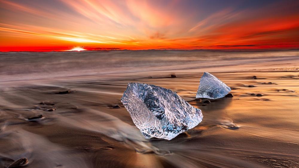 Diamond Beach (Jökulsárlón) wallpaper