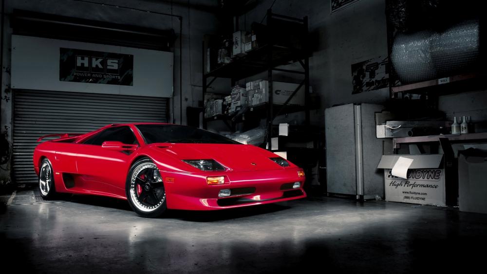 Lamborghini Diablo in the garage wallpaper