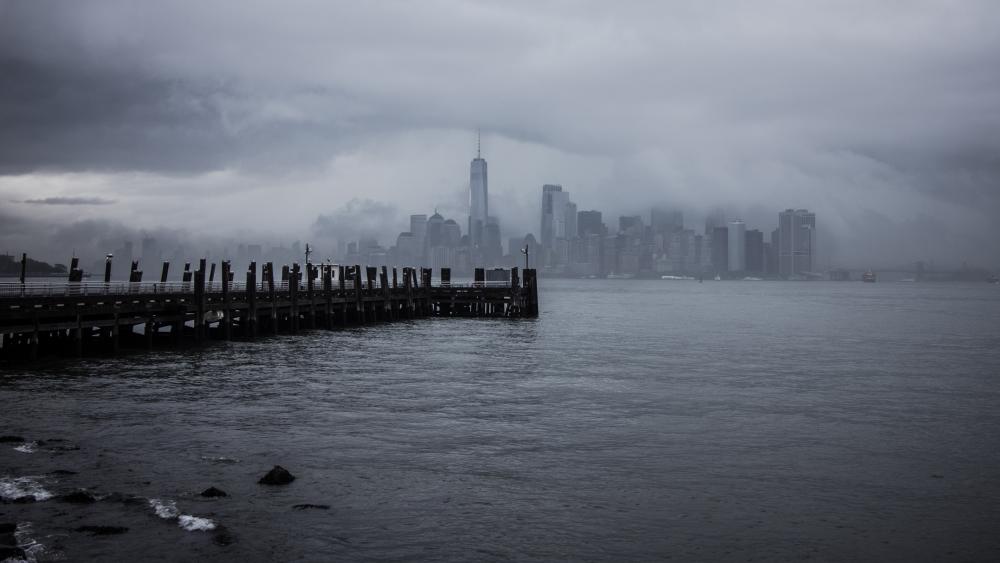 Cloudy Manhattan skyline wallpaper