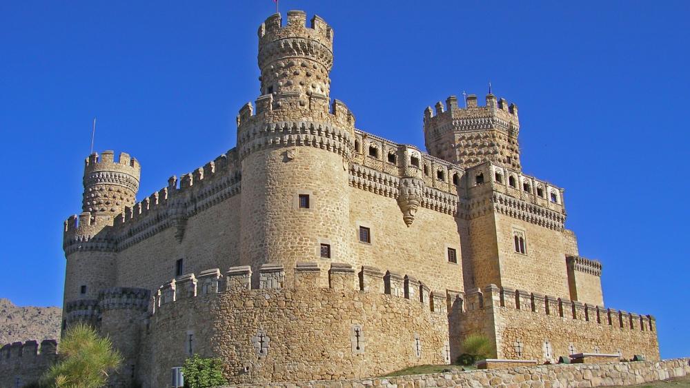 Castle of the Mendoza wallpaper