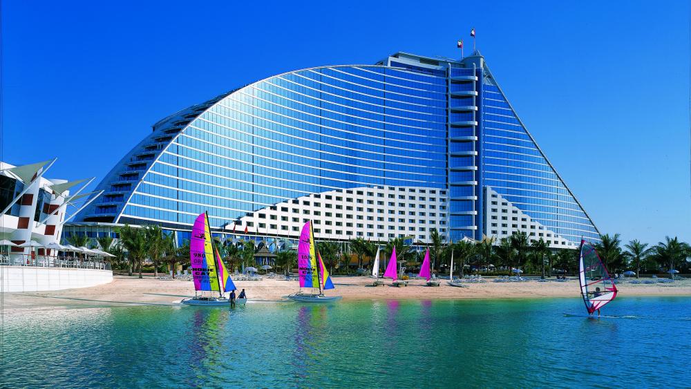 Jumeirah Beach Hotel, Dubai wallpaper