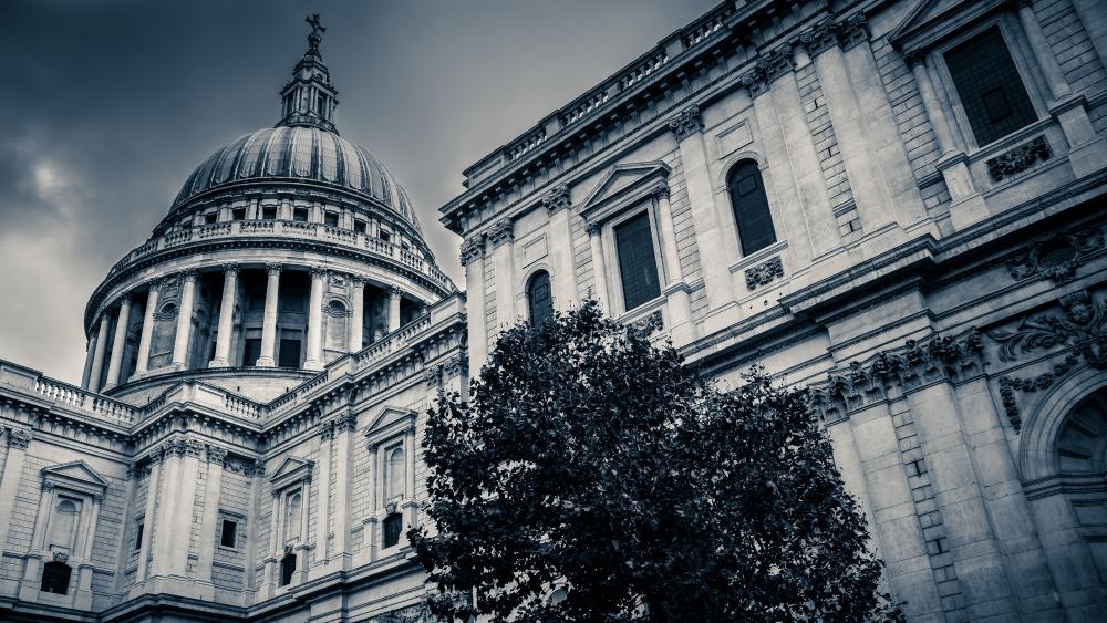 St. Paul's Cathedral monochrome photo wallpaper