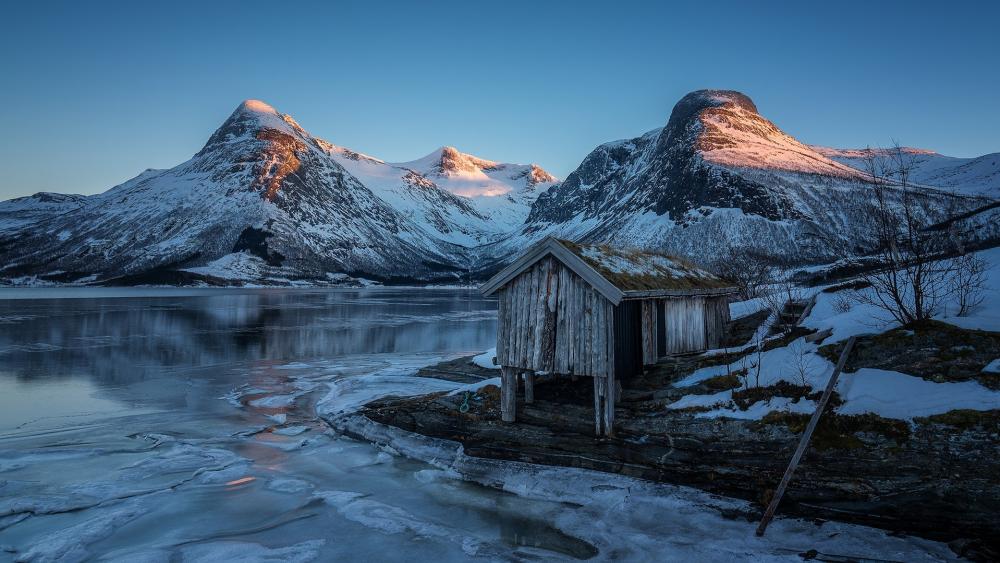 Beautiful winter landscape from Norway wallpaper